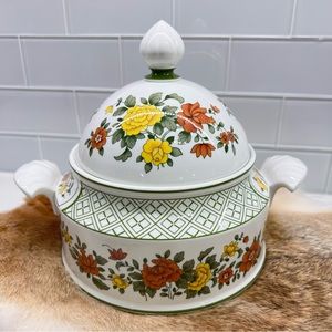 Villeroy & Boch Covered Vegetable Soup Tureen “Summer Day” Germany Porcelain